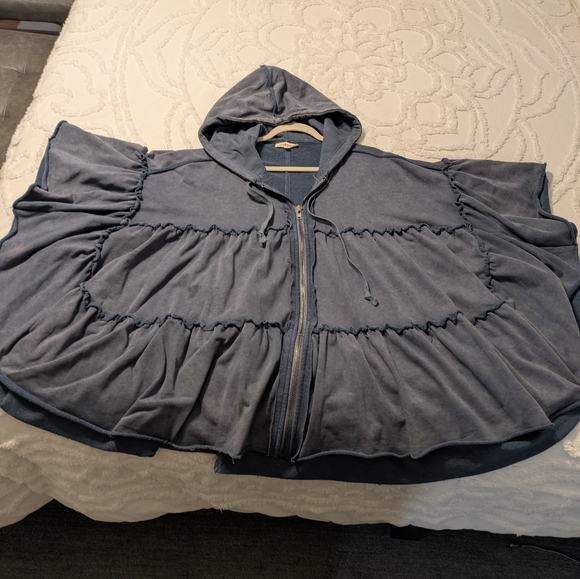 Oli & Hali Indigo Hooded Poncho - Picture 2 of 4